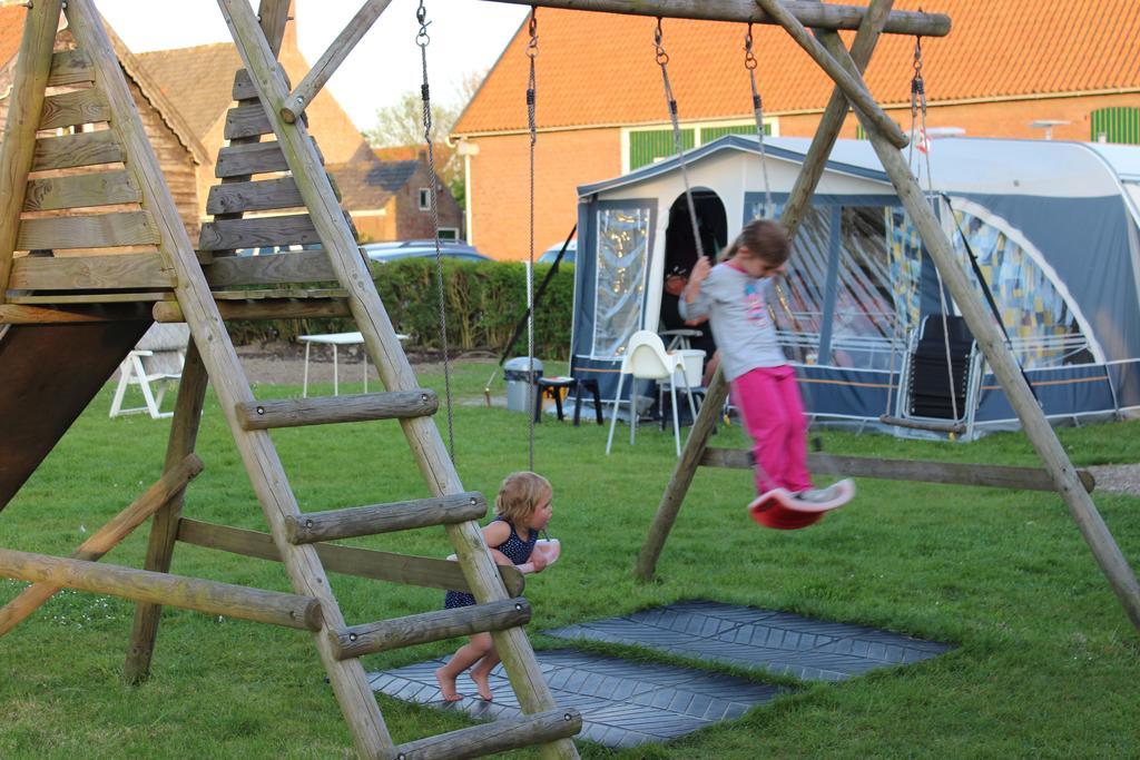 Vakantiehuis 'T Boerenhuis Aagtekerke Esterno foto